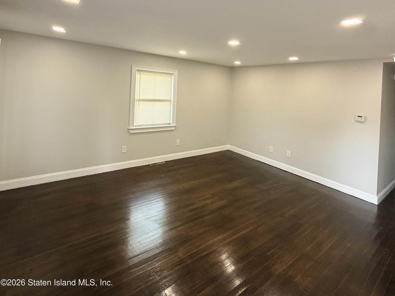 https://bt-photos.global.ssl.fastly.net/statenisland/1280_boomver_1_2605465-2.jpg