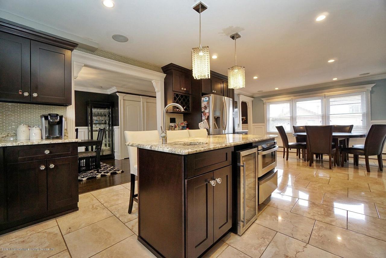 590 Arden Avenue - Photo 1