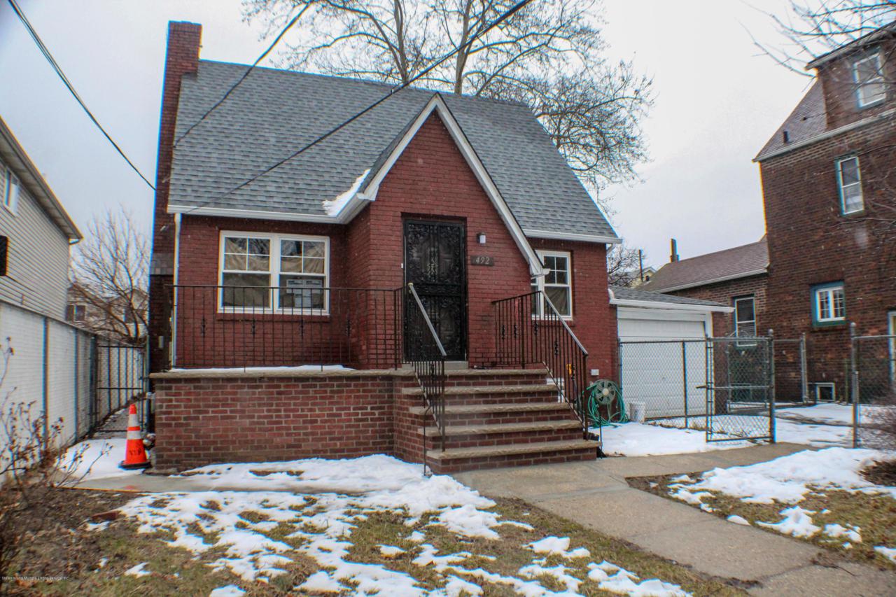 492 Vanderbilt Avenue - Photo 1