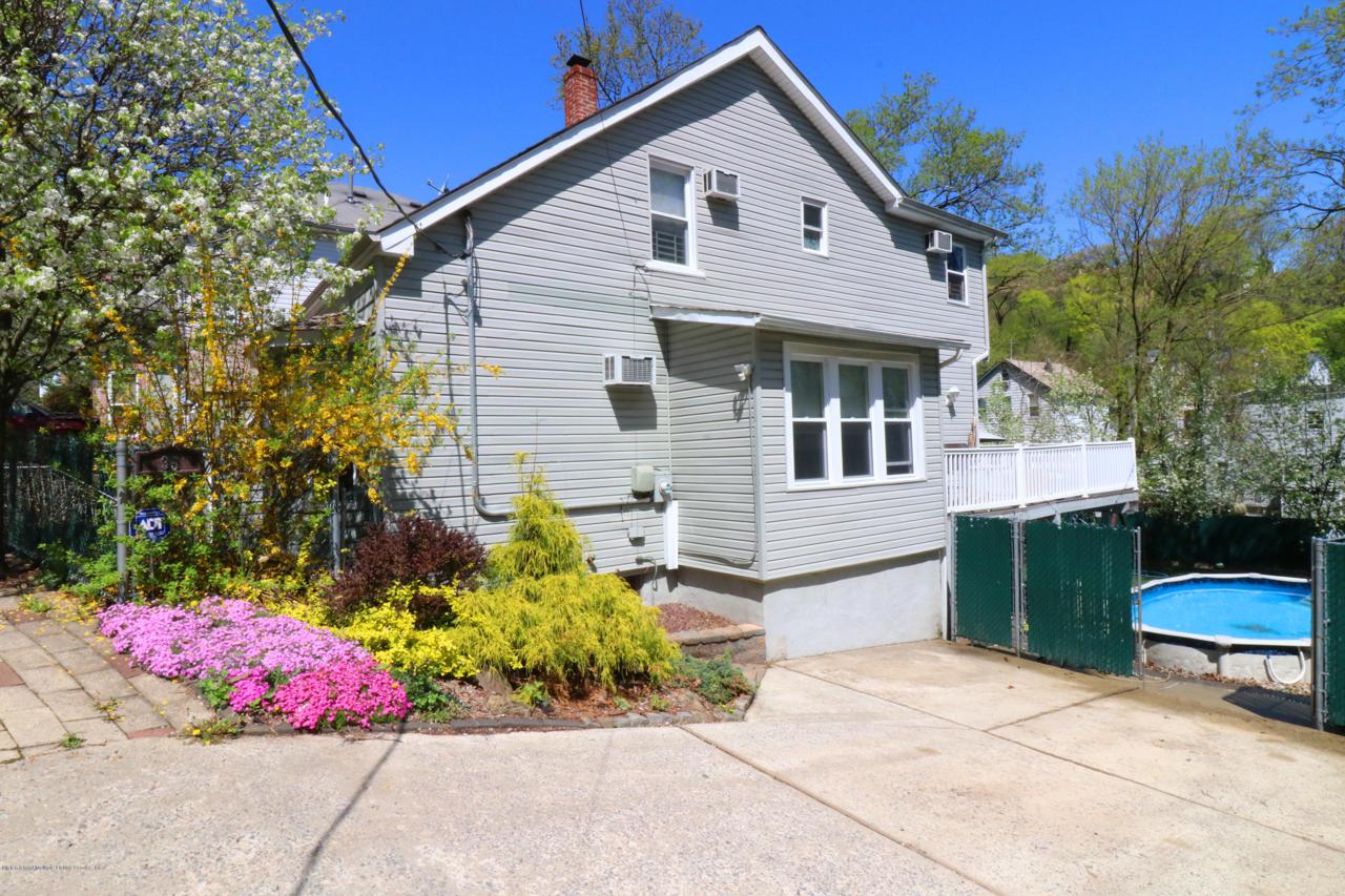 35 Wandell Avenue - Photo 1