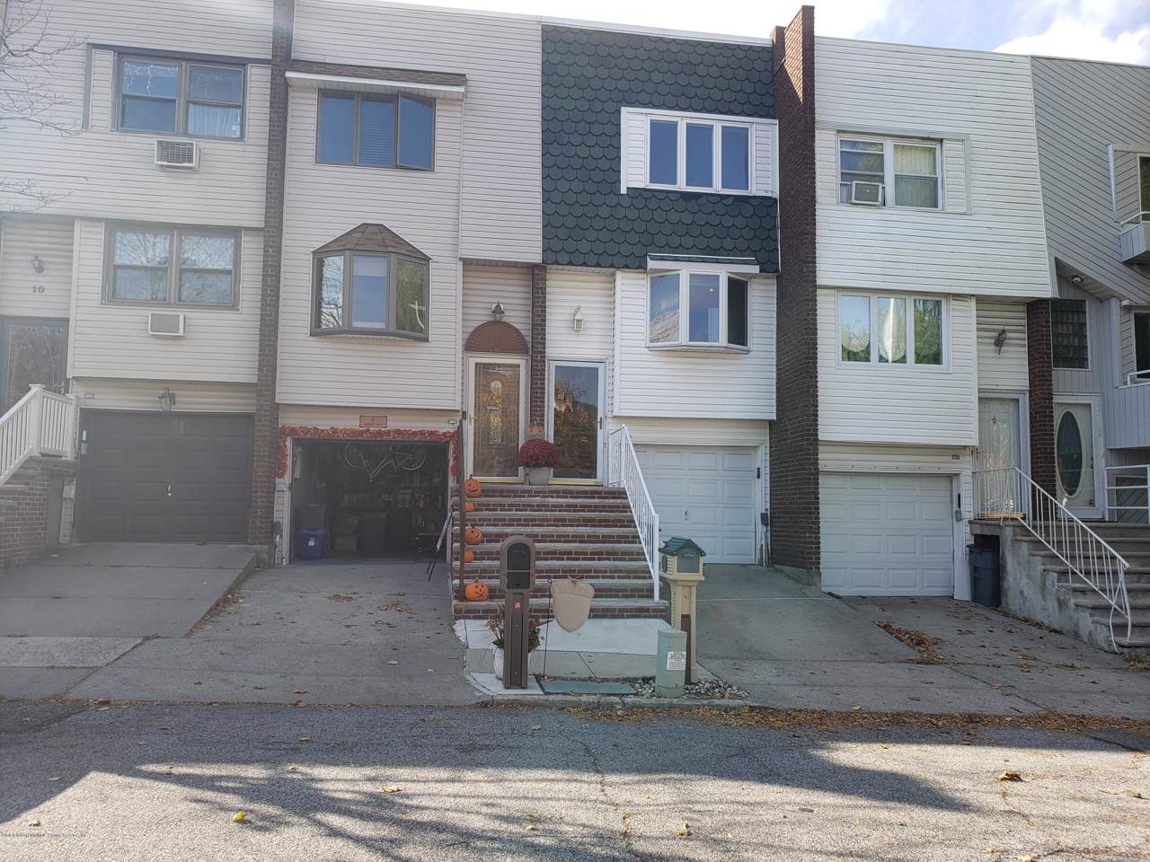 6 Dogwood Drive - Photo 1