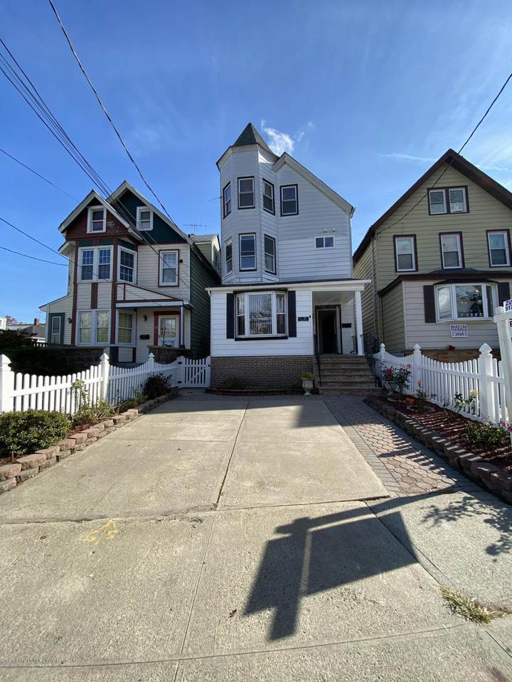 26 Fingerboard Road - Photo 1