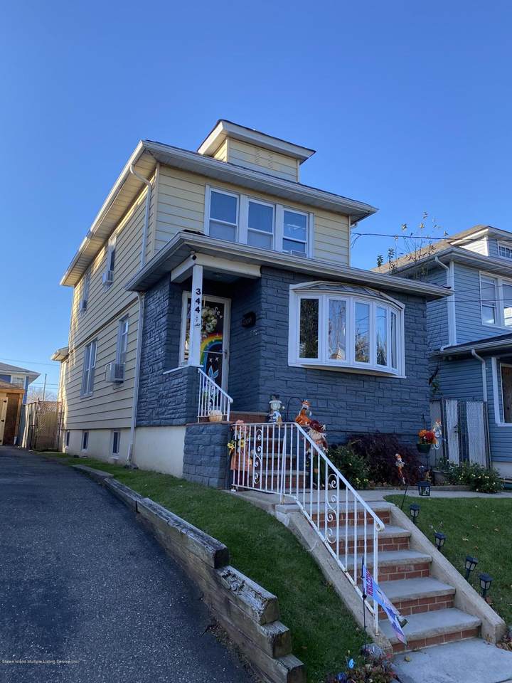 344 Demorest Avenue - Photo 1