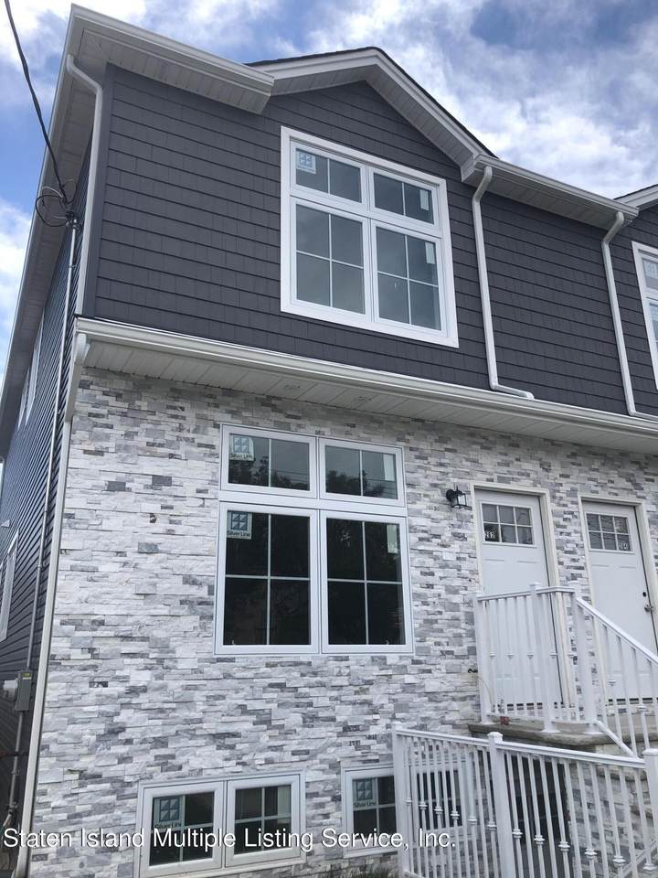262 St Johns Avenue - Photo 1