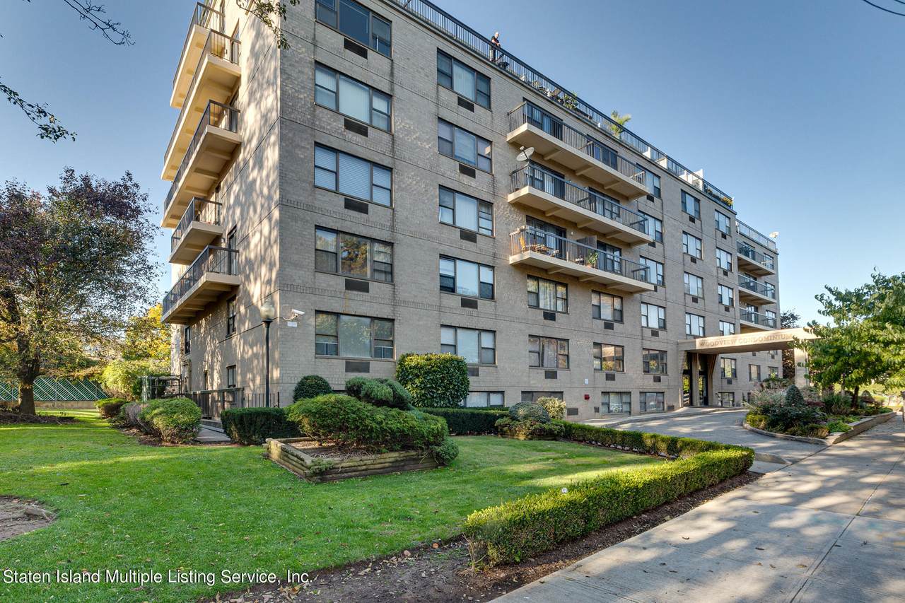 175 Zoe Street - Photo 1