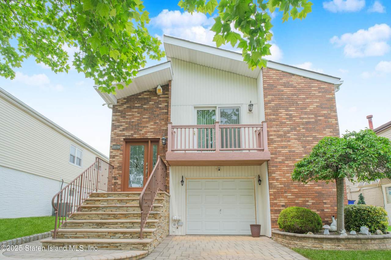 63 Dorval Avenue - Photo 1