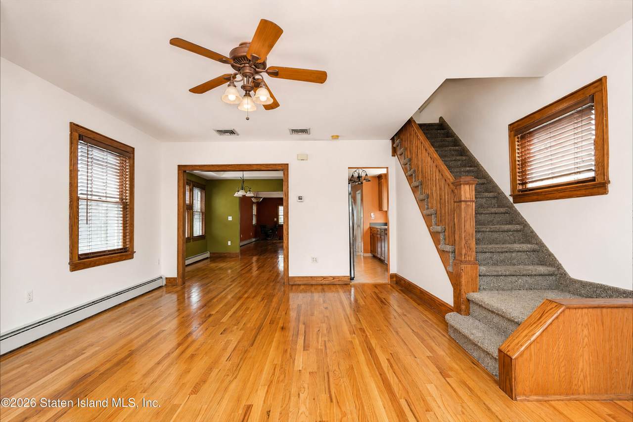 https://bt-photos.global.ssl.fastly.net/statenisland/1280_boomver_2_2603606-2.jpg