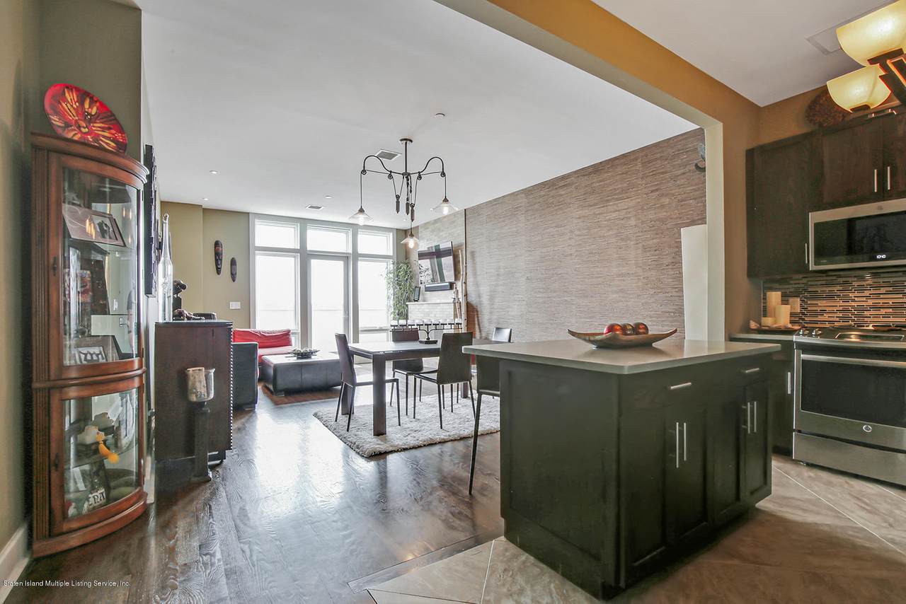 90 Bay Street Landing - Photo 1