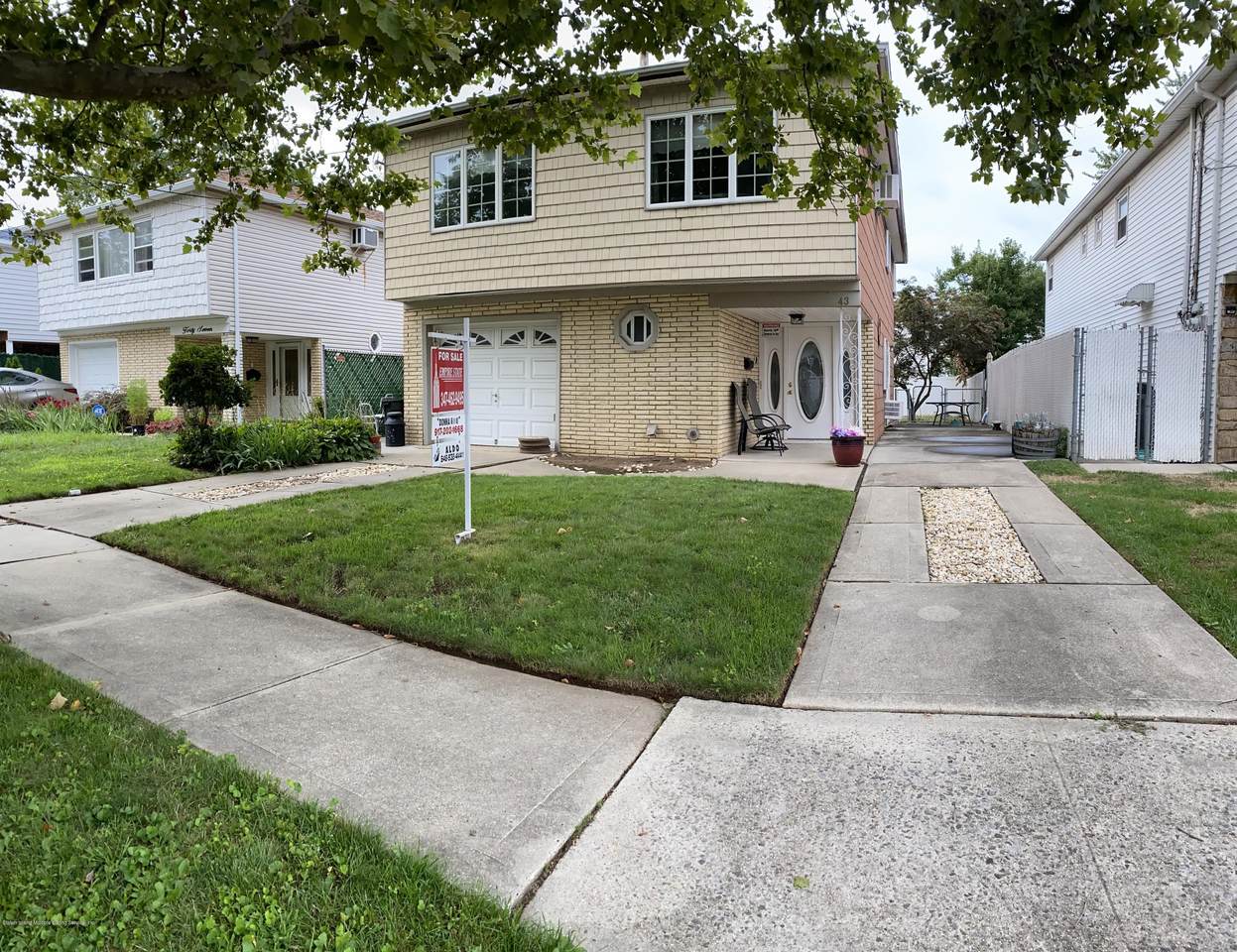 43 Perkiomen Avenue - Photo 1