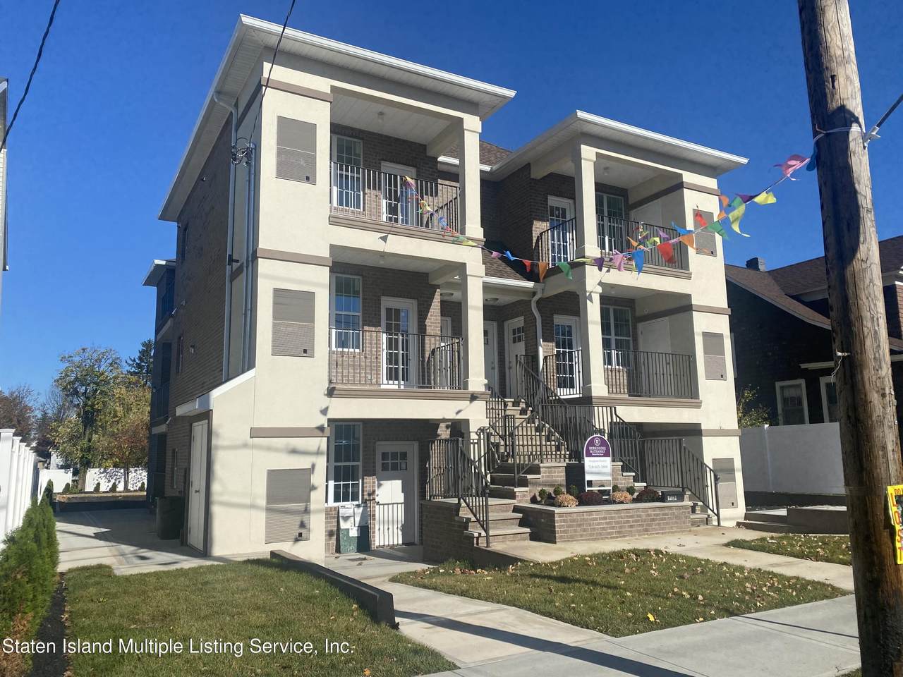 1131 Forest Avenue - Photo 1