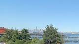 10 Bay Street Landing - Photo 18