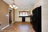 1011 Manor Road - Photo 9