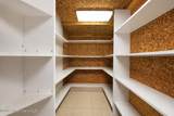 69 Elmhurst Avenue - Photo 34