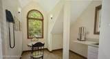2372 Victory Boulevard - Photo 10