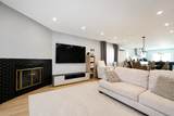 128 Cotter Avenue - Photo 2