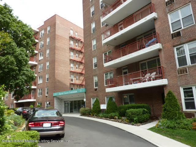55 Austin Place - Photo 1