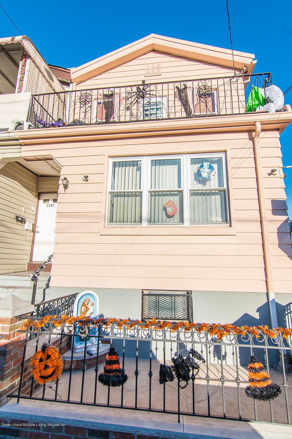 2143 West 9th Street - Photo 1