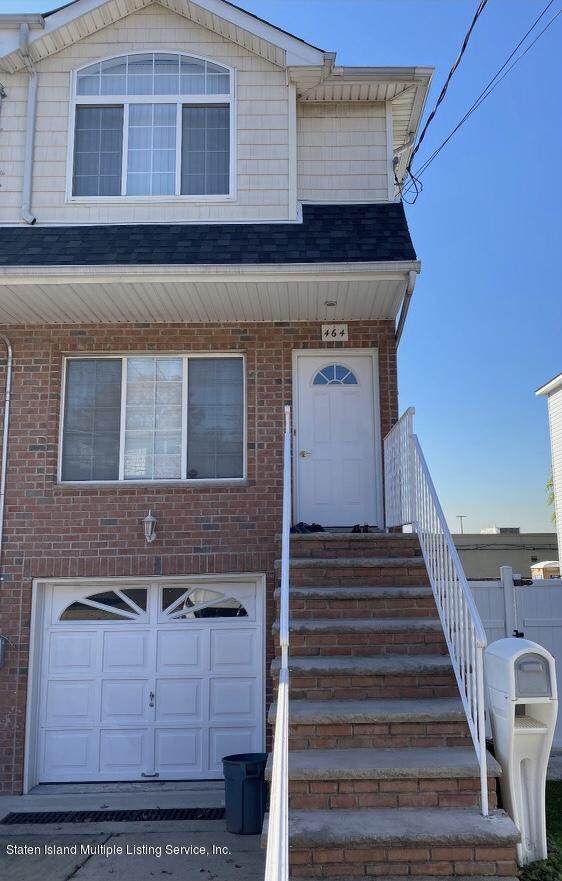 464 Van Name Avenue - Photo 1
