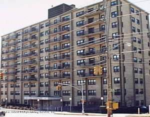 1000 Clove Road - Photo 1