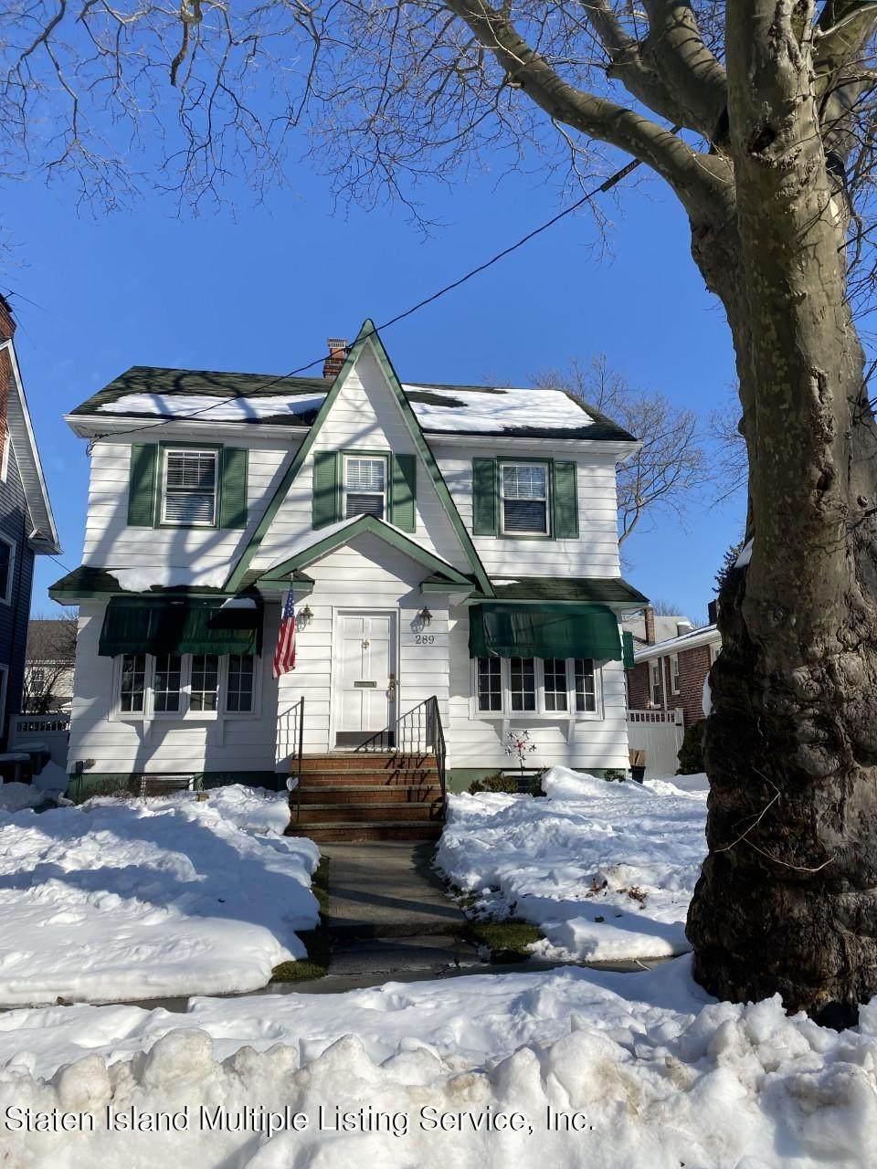 289 Hart Avenue - Photo 1