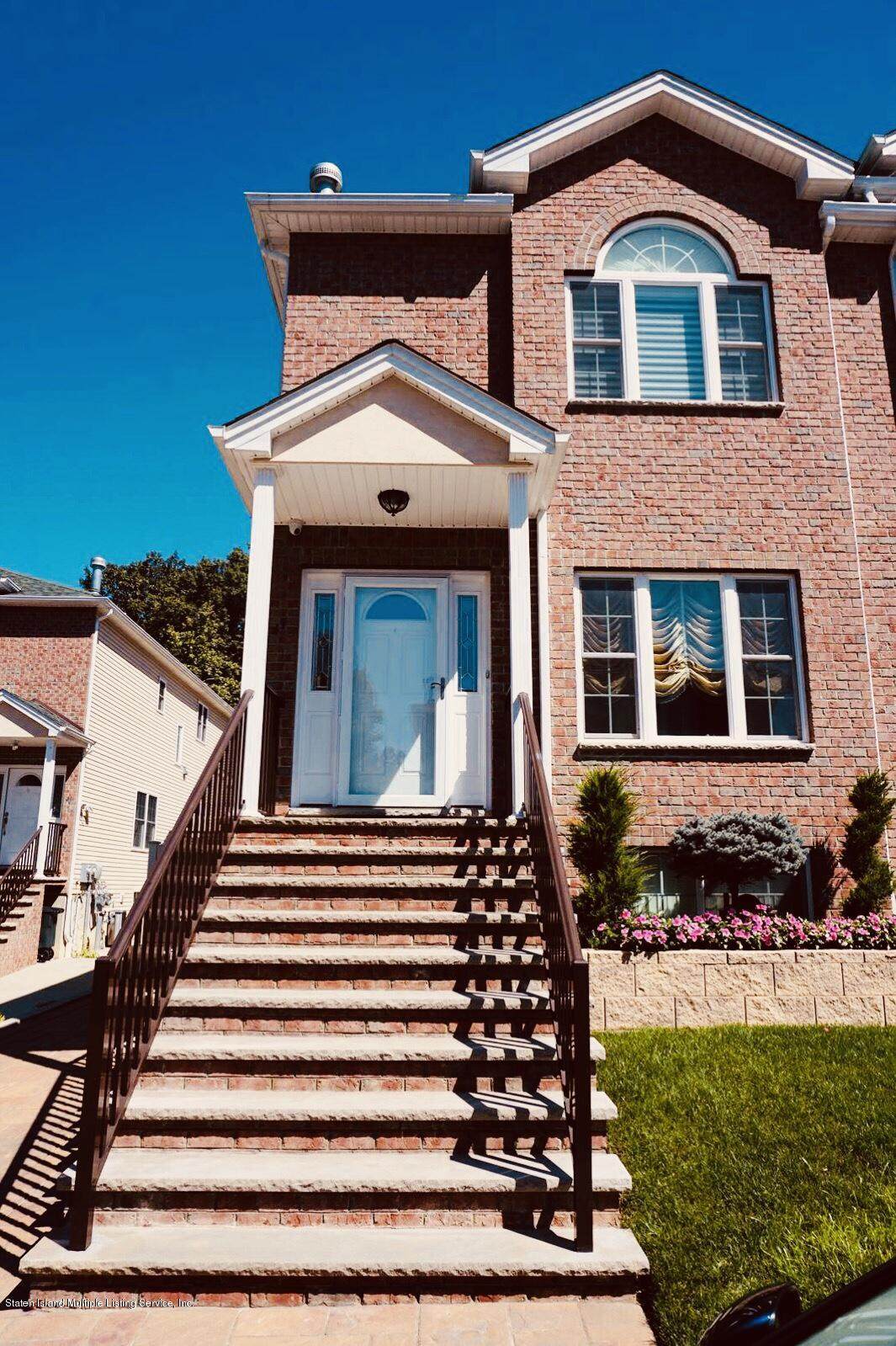 17 Malibu Court - Photo 1