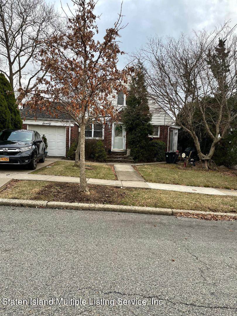 70 Goodwin Avenue - Photo 1