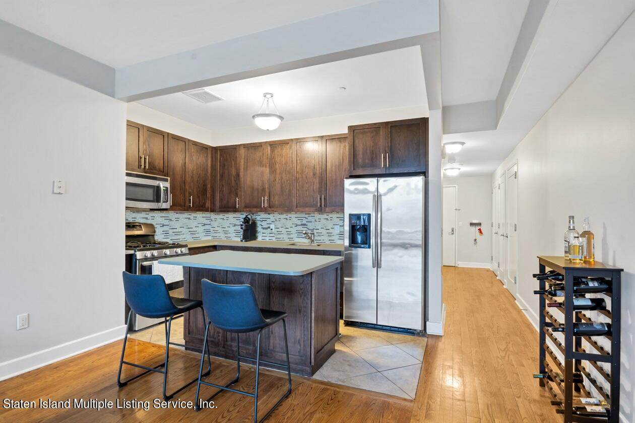 90 Bay Street Landing - Photo 1