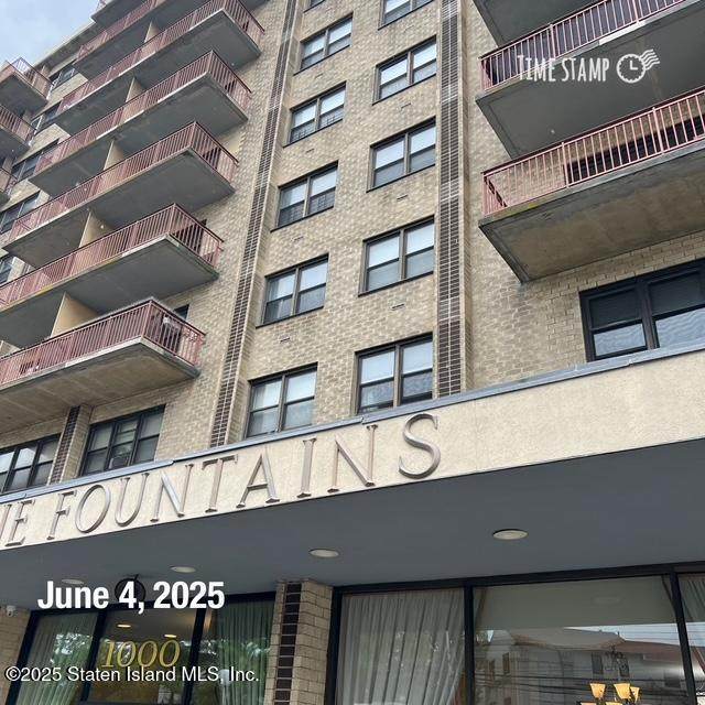 1000 Clove Road - Photo 1