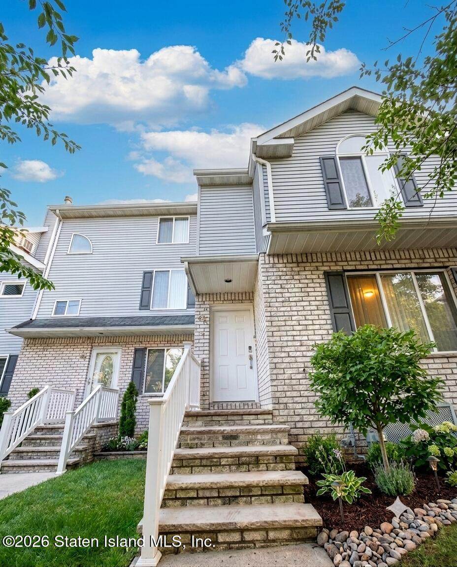 45 Fairlawn Loop - Photo 1