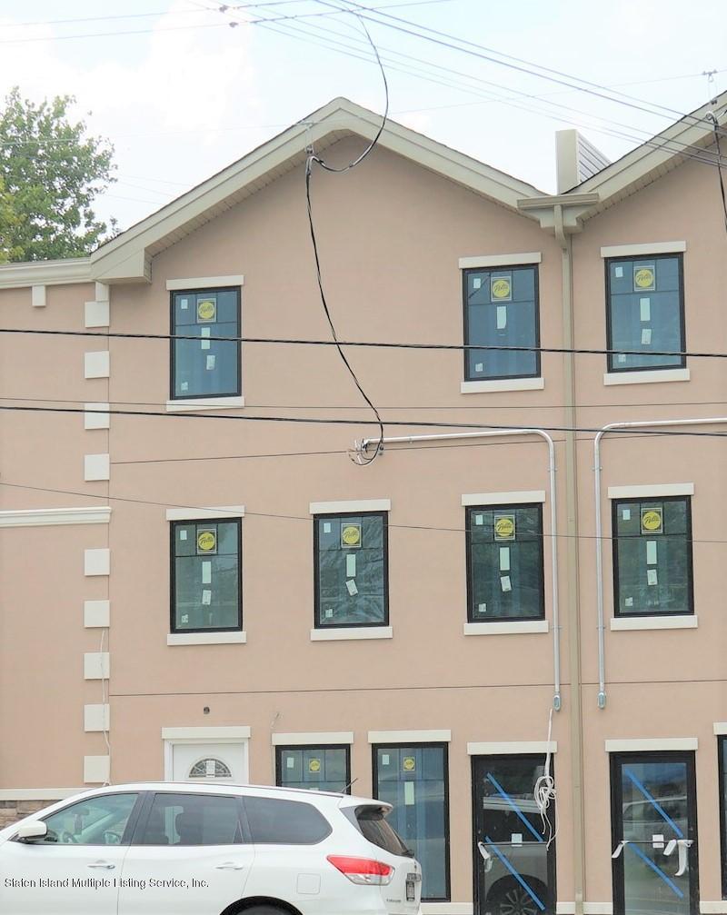 271 Broad Street - Photo 1