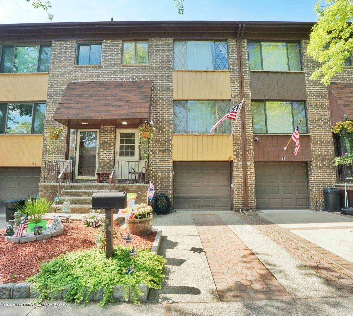 89 Dogwood Lane - Photo 1