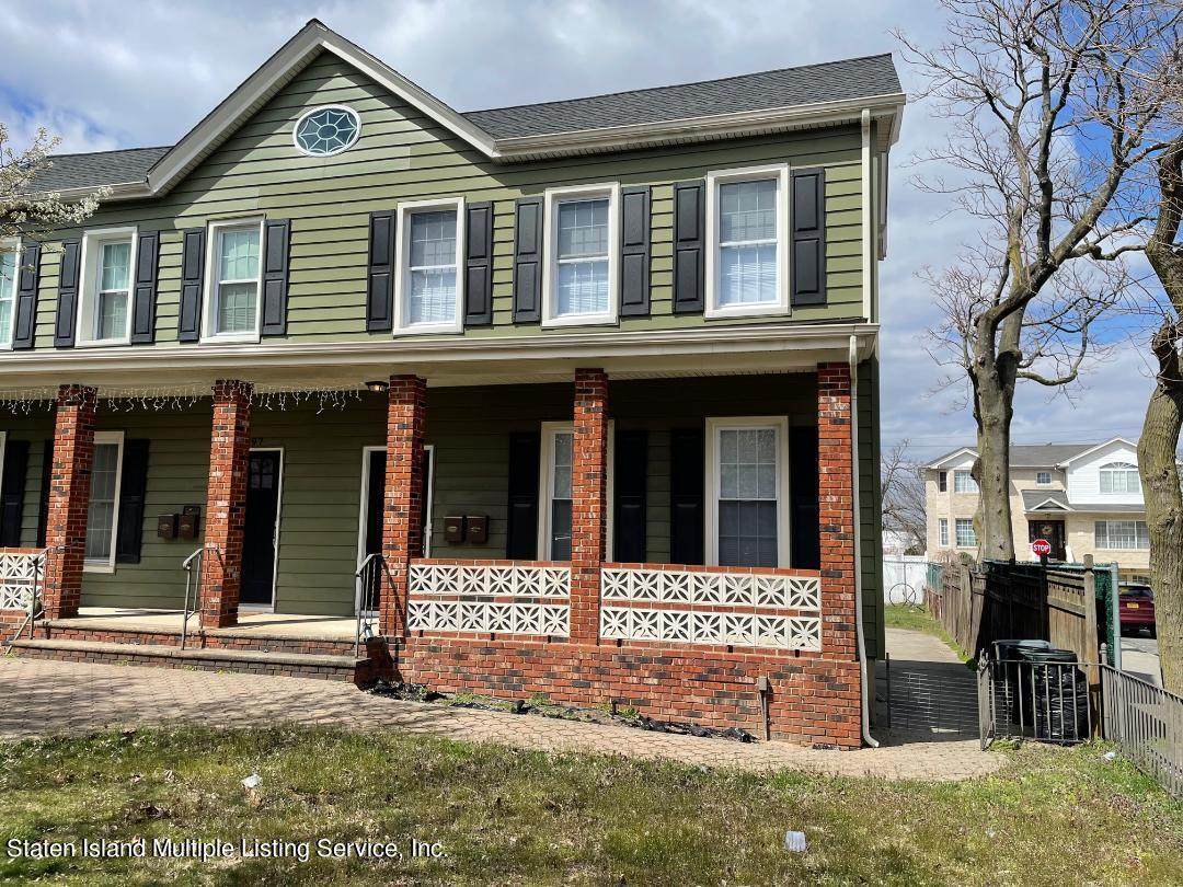 5295 Arthur Kill Road - Photo 1