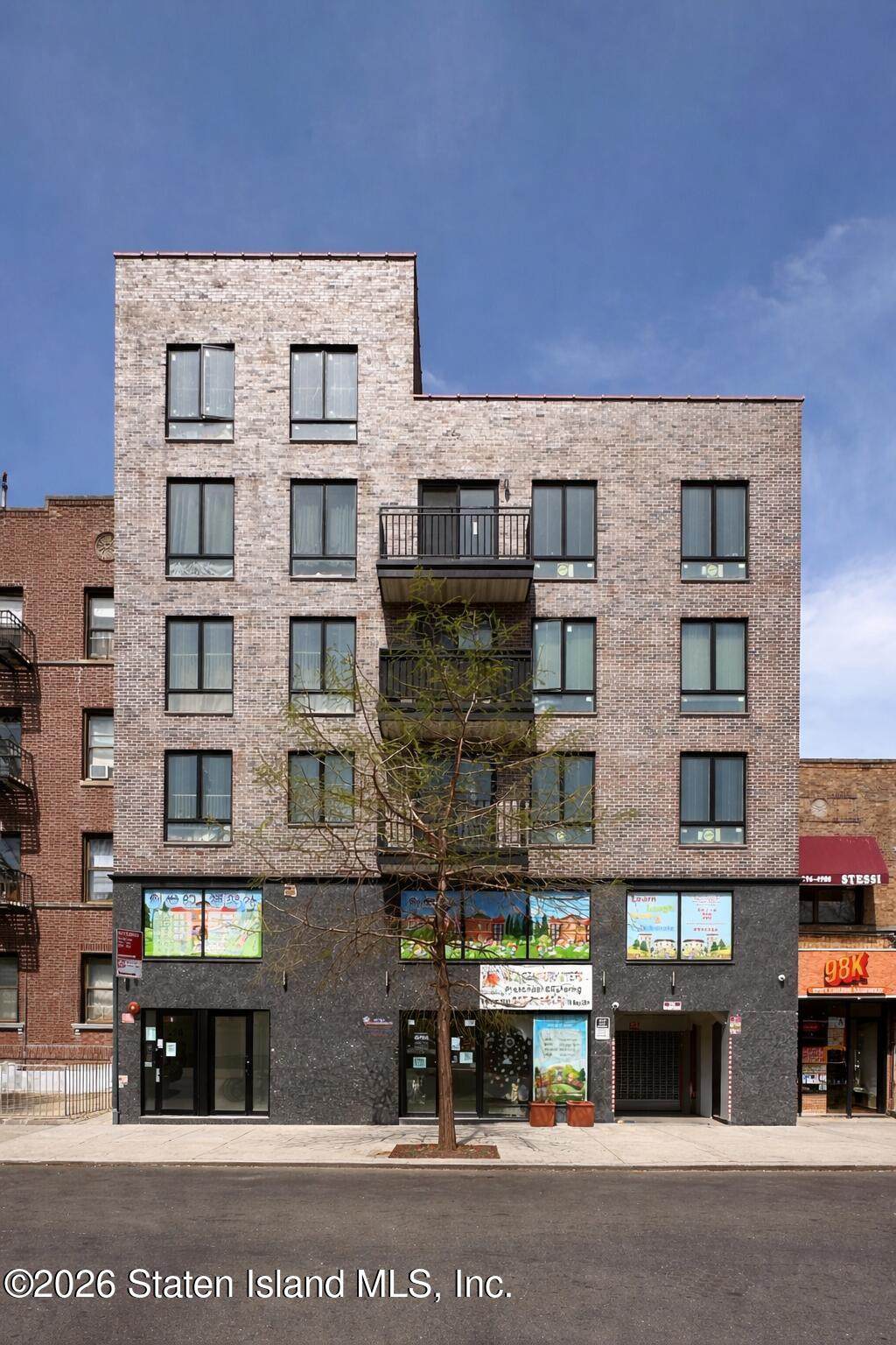 16 Bay 25th Street - Photo 1
