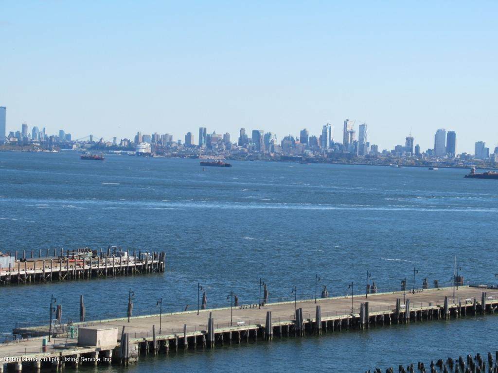 20 Bay Street Landing - Photo 1