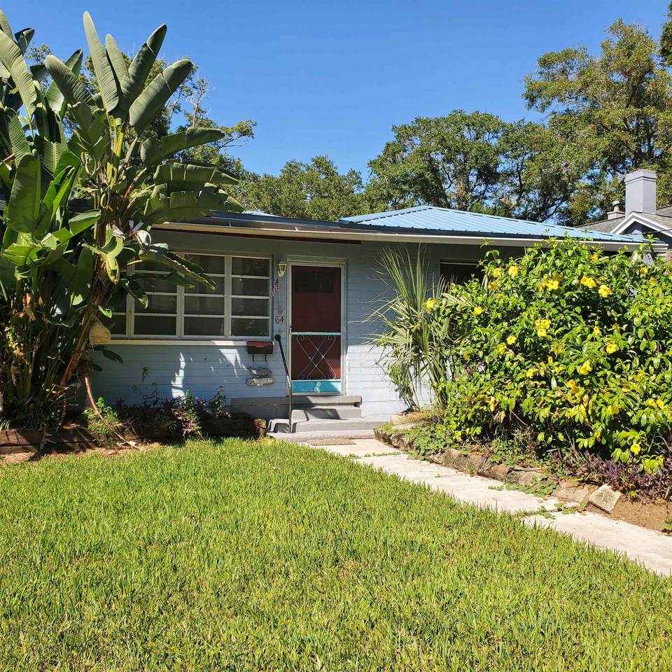 64 Fullerwood Dr - Photo 1