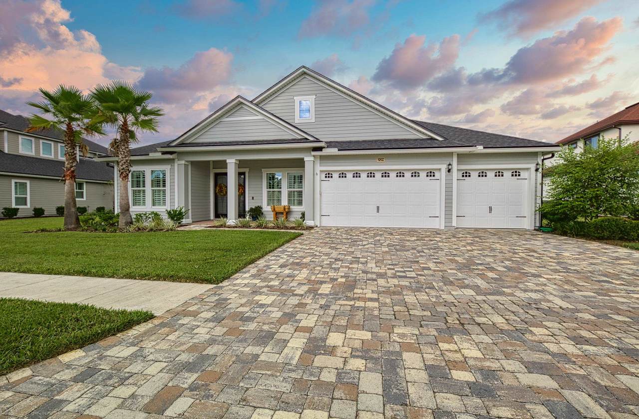 228 Conquistador - Photo 1