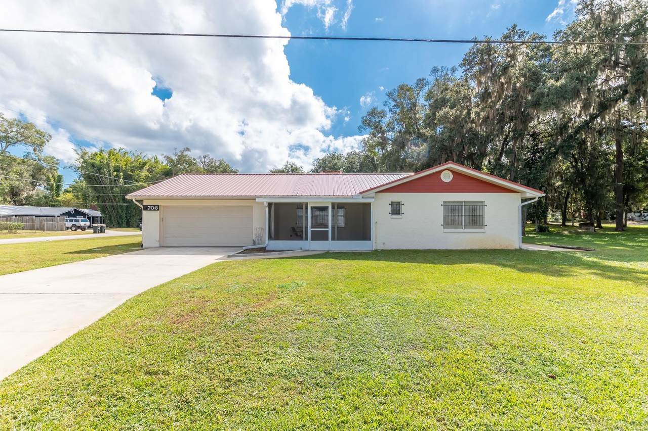 706 Warbler Rd - Photo 1