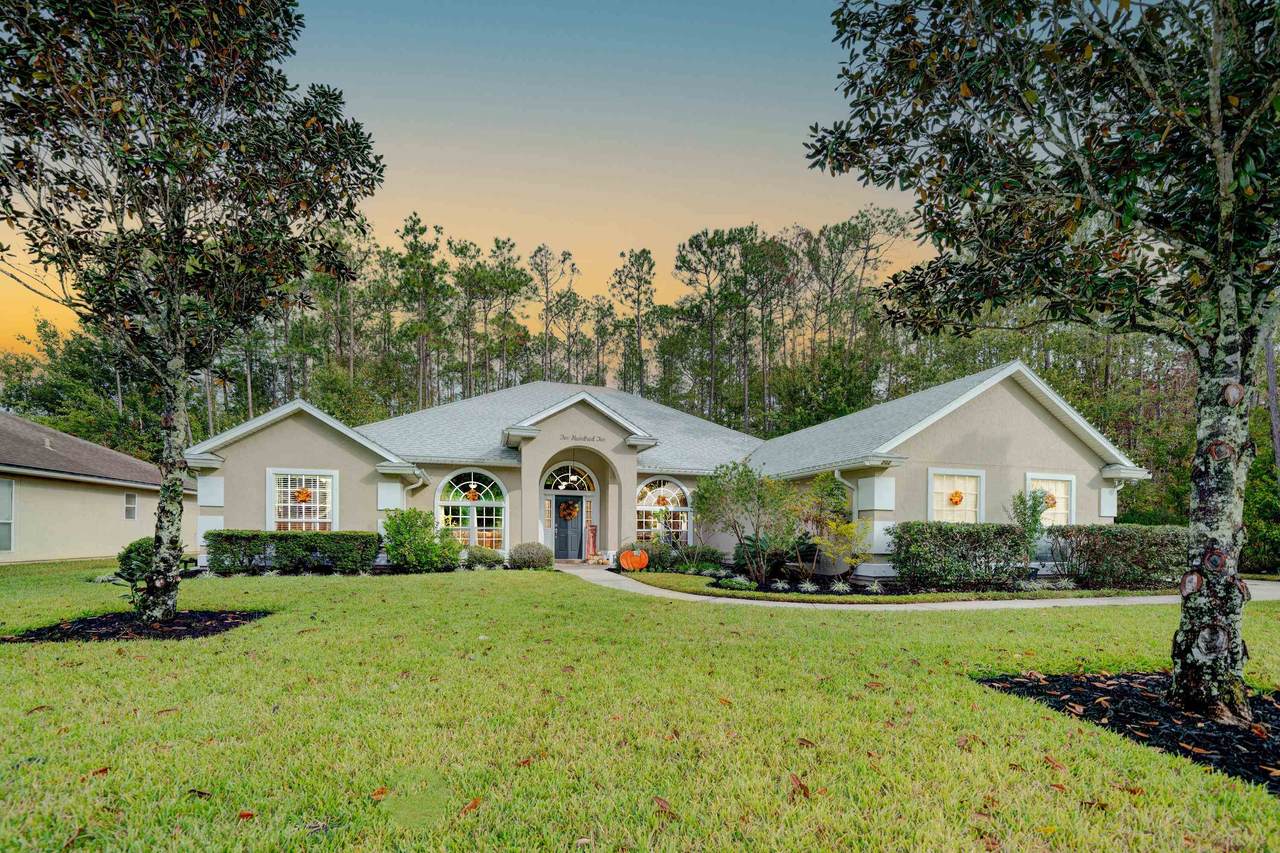 202 Greenfield Dr - Photo 1