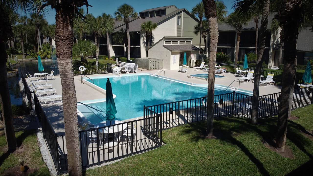16 Village Las Palmas Cir - Photo 1