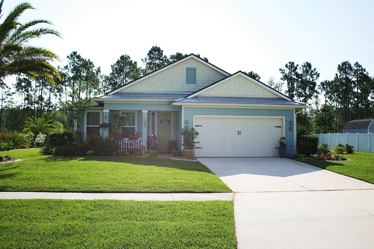 134 Prairie Lakes Dr S - Photo 1
