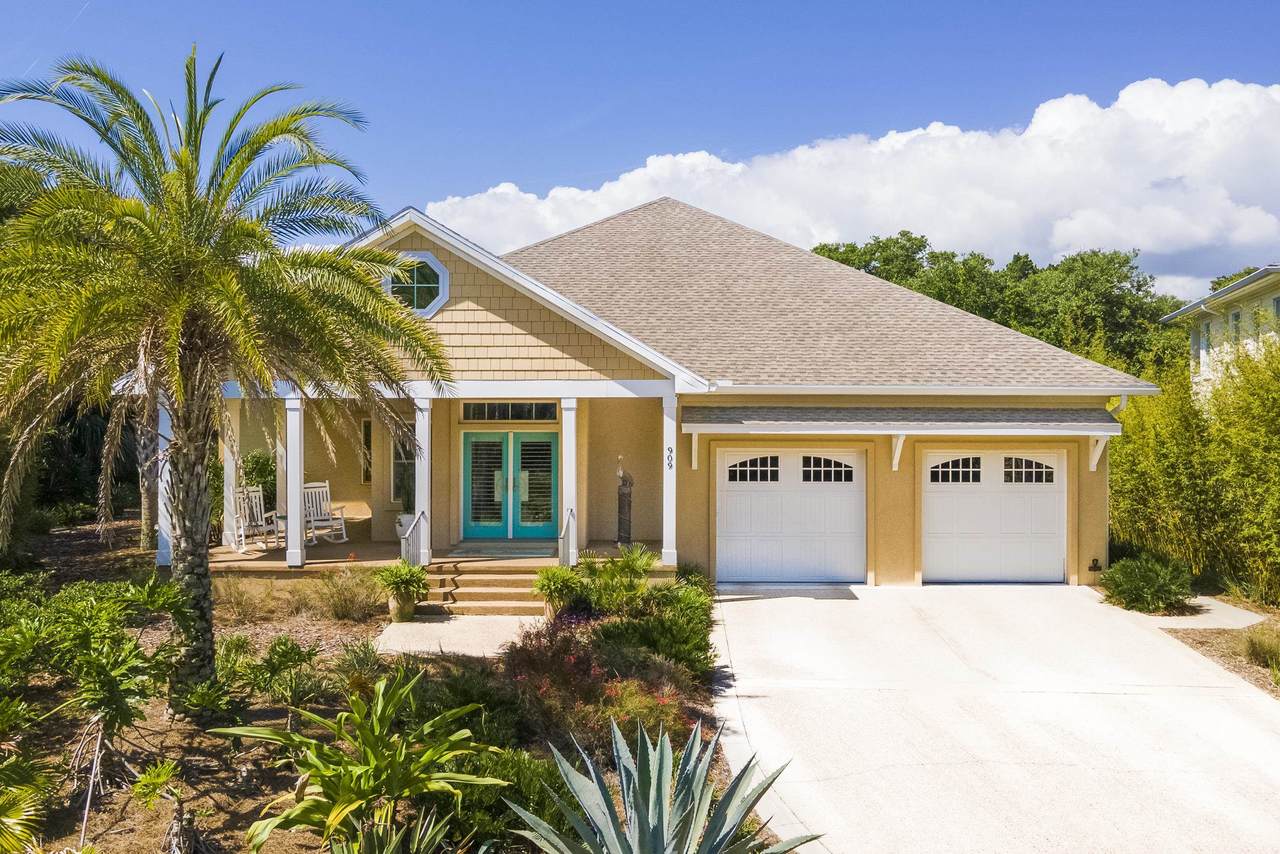 909 Sandy Beach Circle - Photo 1