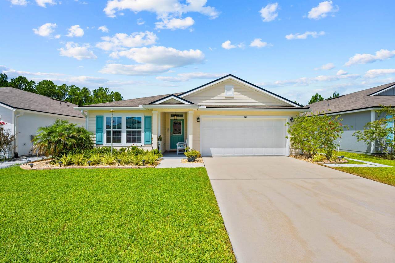 121 Lakeside Ct - Photo 1