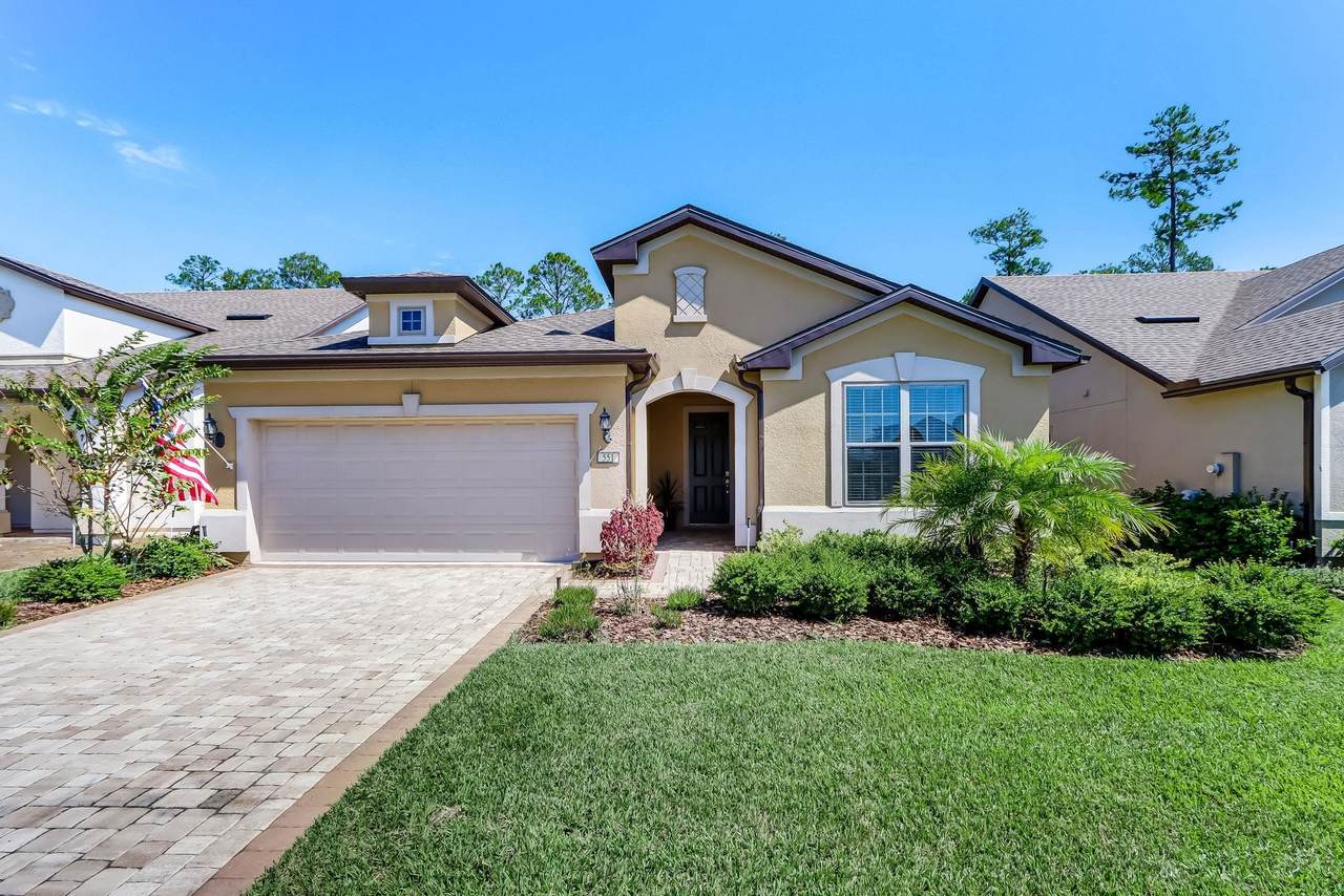 551 Tree Side Ln - Photo 1