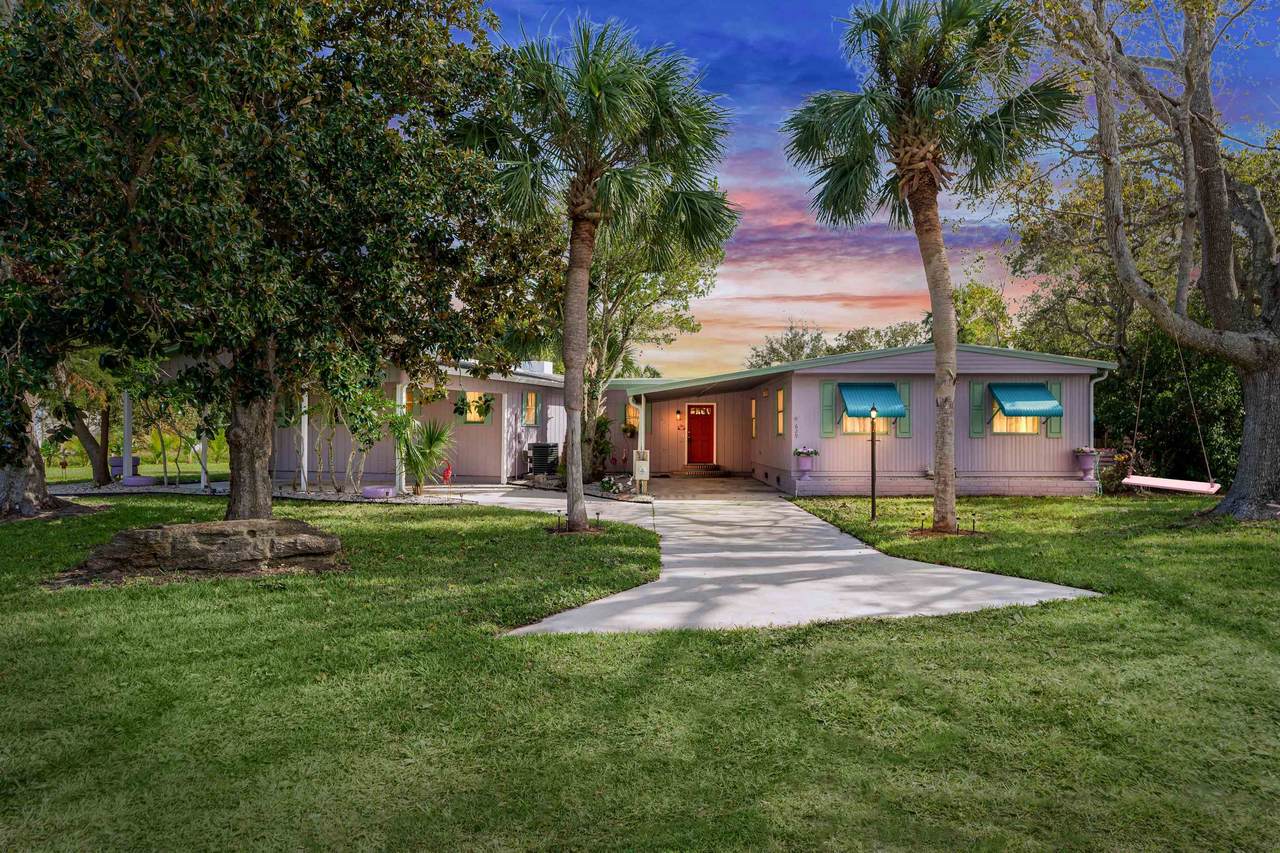 629 Coral Circle - Photo 1