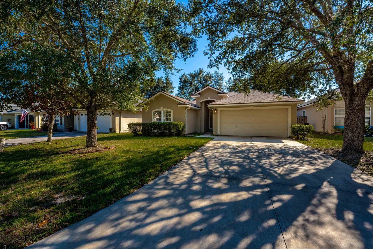 712 Mackenzie Cir - Photo 1