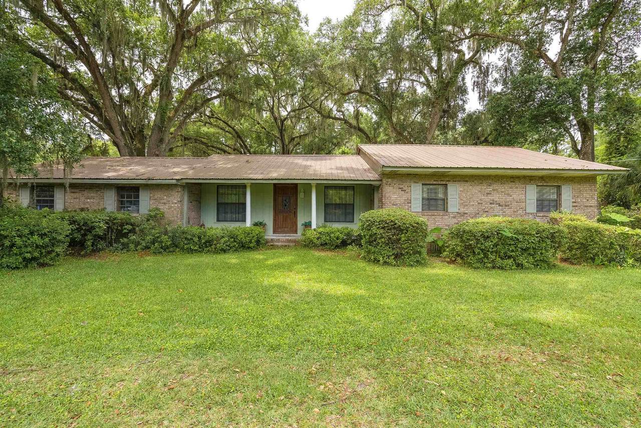 3975 State Road 16 - Photo 1