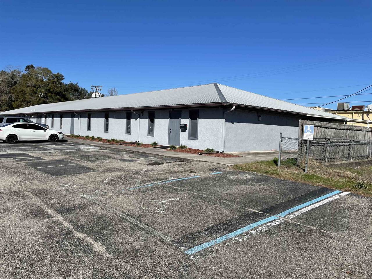85 Tennessee Street - Photo 1