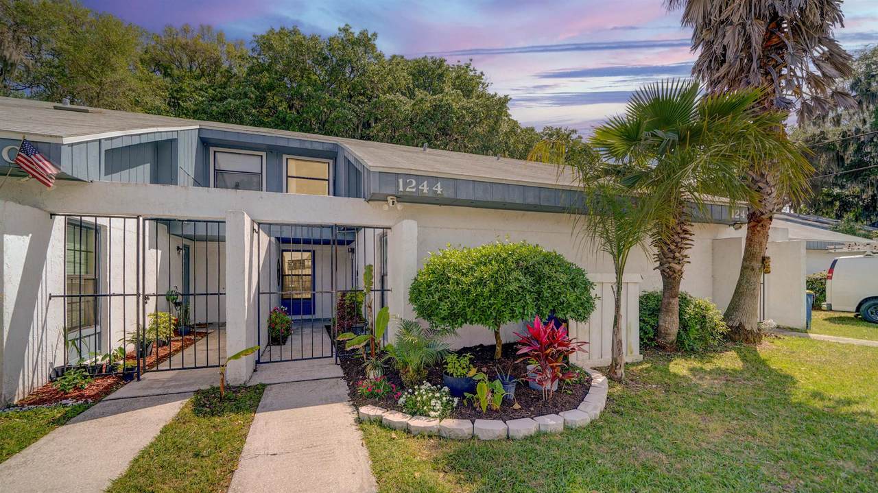 1244 Wonderwood Dr, Jacksonville, FL 32233 (MLS 240878) DJ