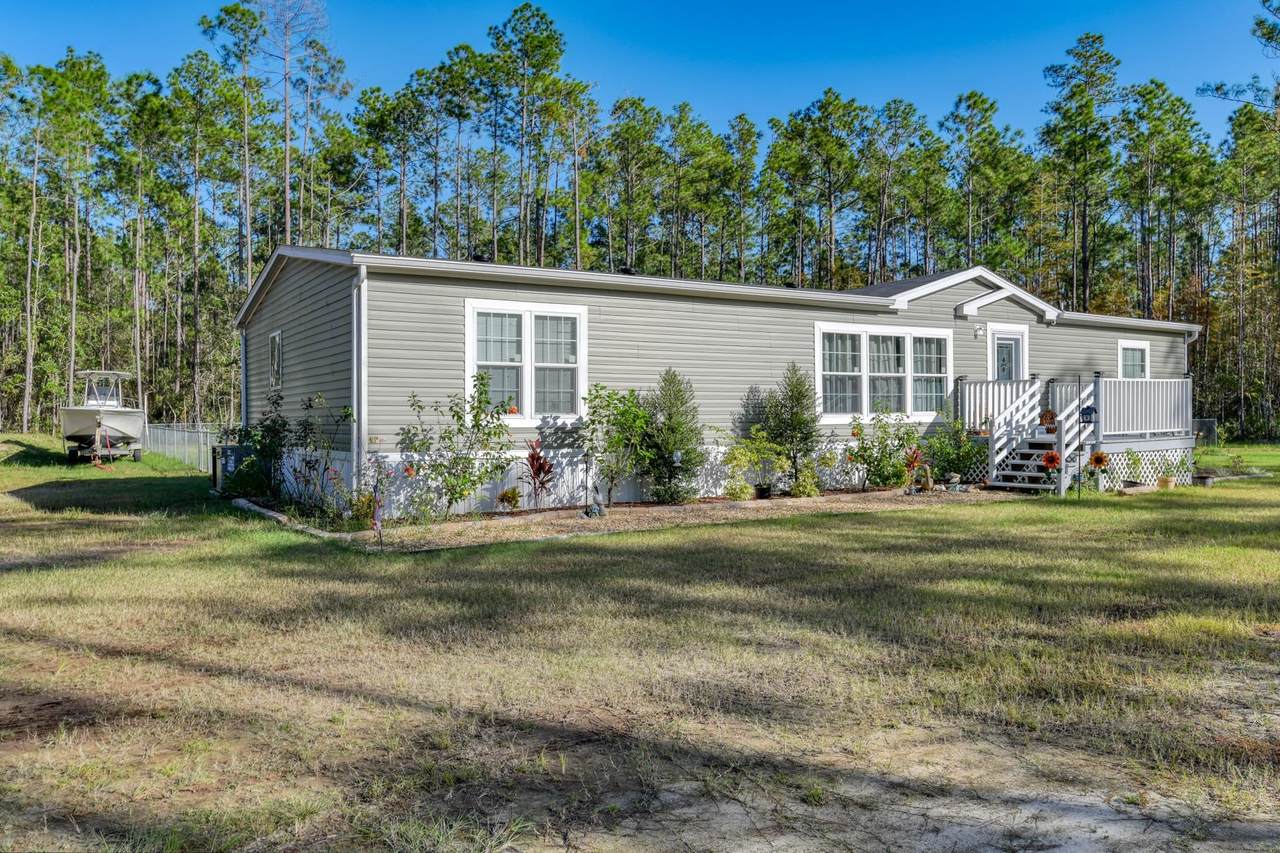 10600 Guzman Ave - Photo 1