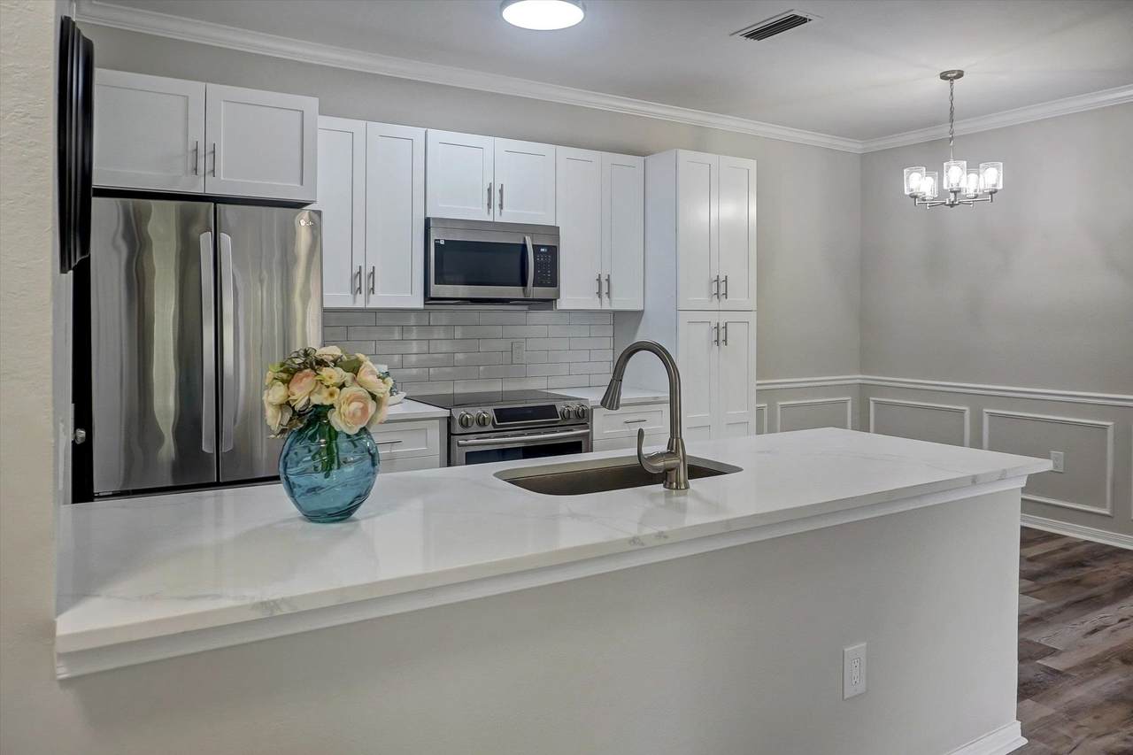 120 Old Town Parkway - Photo 1